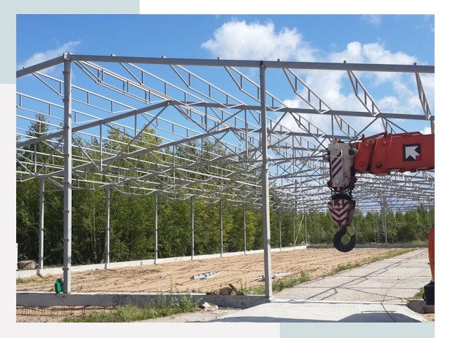 Строительство конюшен в Тында от 617 руб. под ключ