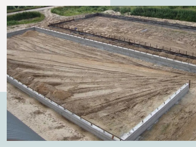 Фундамент для ангаров в Тында от 617 руб.